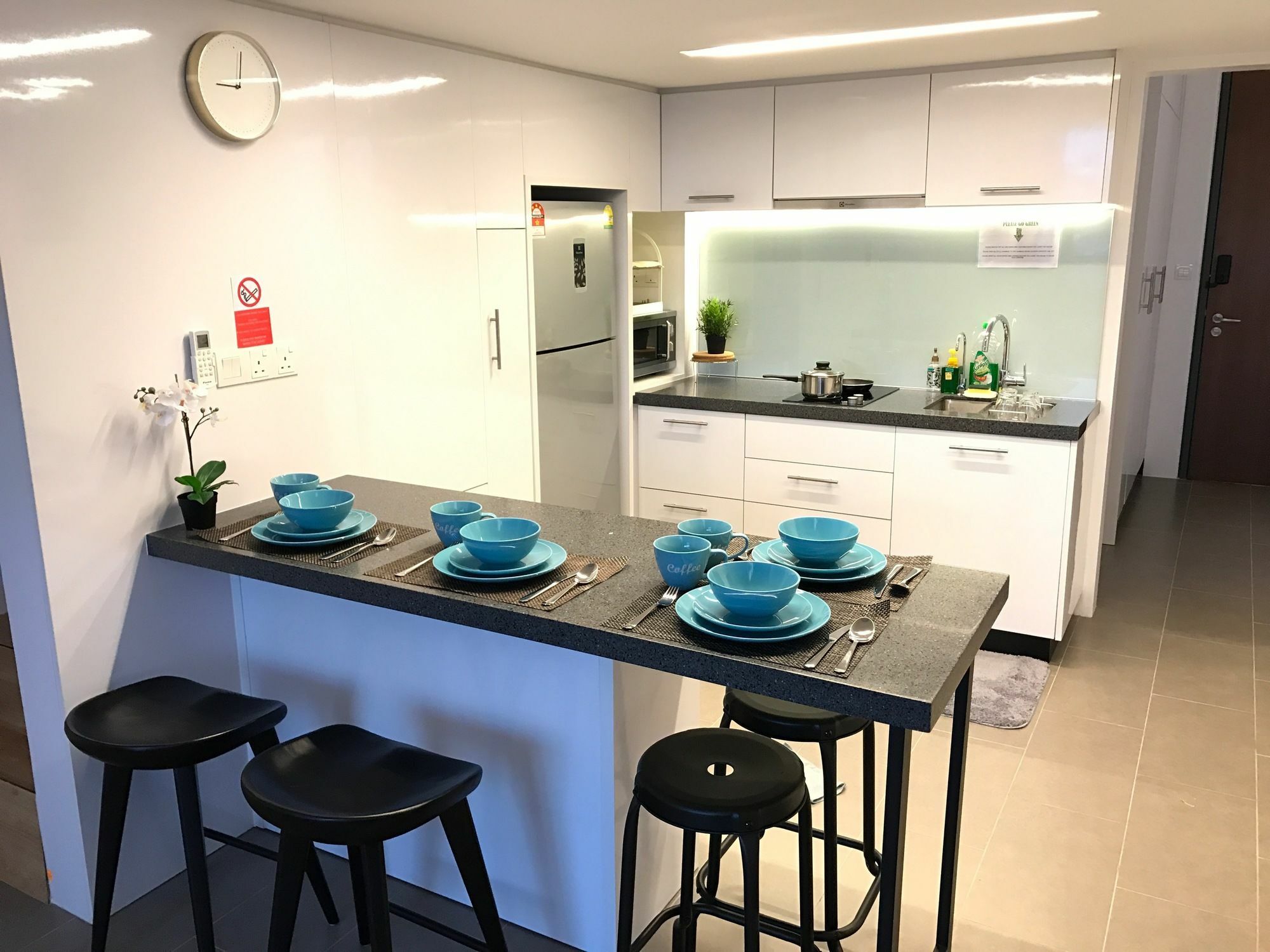吉隆坡阿里拉孟沙酒店 外观 照片 A kitchen in a student apartment